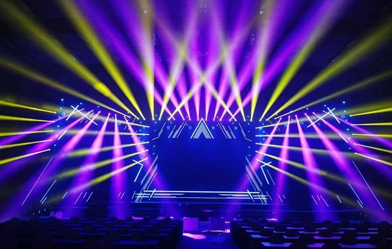 有沒有更多舞臺設(shè)計圖片？（精選舞臺設(shè)計案例合集，幫你快速獲取靈感和參考圖） 行業(yè)新聞 第5張