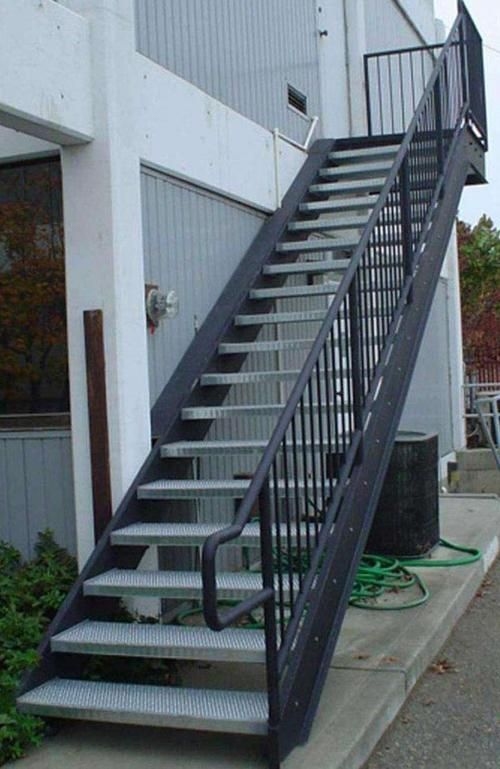 如何選擇鋼結(jié)構(gòu)樓梯的材質(zhì)？（如何匹配鋼結(jié)構(gòu)樓梯的材質(zhì)？） 行業(yè)新聞 第2張