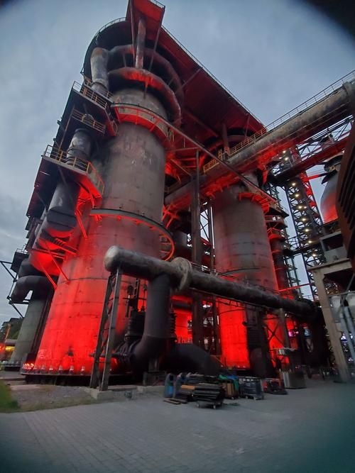 有哪些鋼結(jié)構(gòu)廠房設(shè)計案例可以參考？（杭州鋼結(jié)構(gòu)廠房設(shè)計） 行業(yè)新聞 第9張