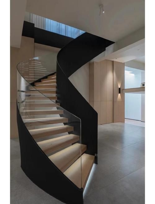 給我一些螺旋旋轉樓梯的設計圖（給我一些螺旋旋轉樓梯的設計圖,展開美學表現(xiàn)力和空間高效利用） 行業(yè)新聞 第13張