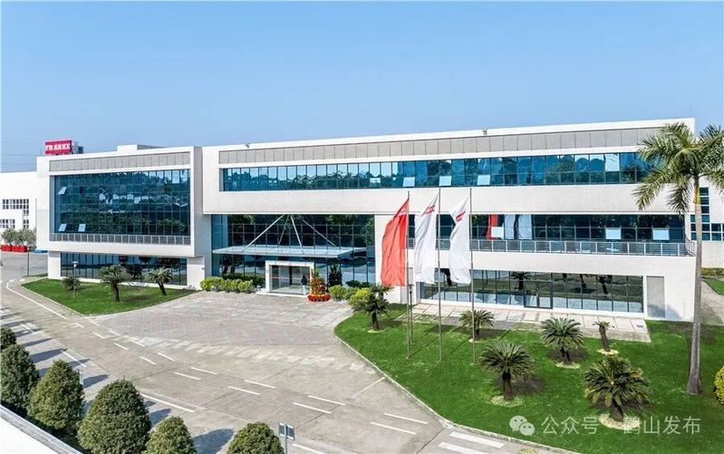 如何設(shè)計(jì)鋼結(jié)構(gòu)廠房的立面效果圖（《如何設(shè)計(jì)鋼結(jié)構(gòu)廠房立面效果圖》） 行業(yè)新聞 第2張