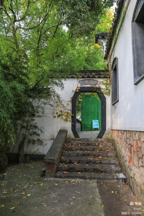 有沒有龔賢紀(jì)念館的航拍視頻？（南京清涼山龔賢紀(jì)念館的航拍視頻資源獲取指南，幫你快速找到素材） 行業(yè)新聞 第3張