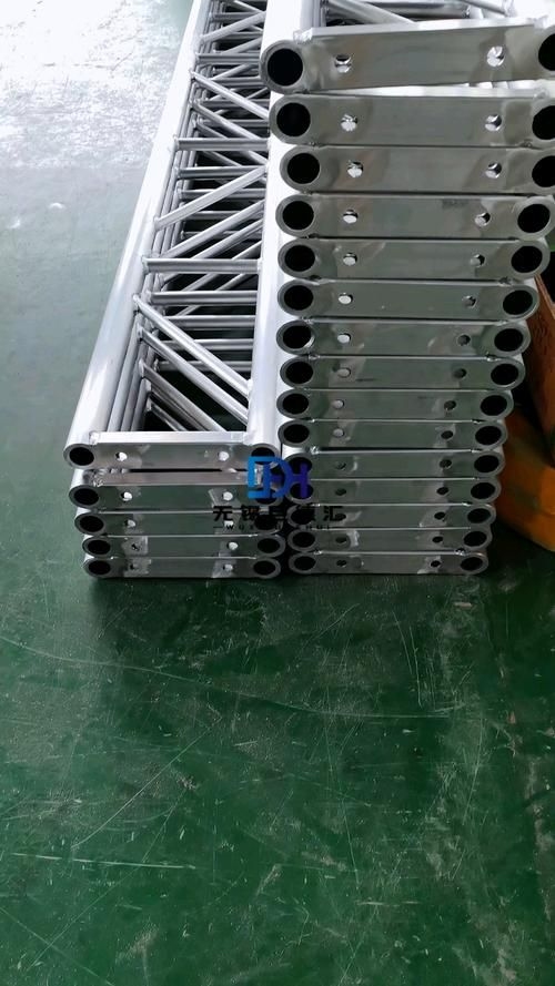 給我一些單榀鋼桁架的圖片 行業(yè)新聞 第9張 給我一些單榀鋼桁架的圖片 行業(yè)新聞 第9張